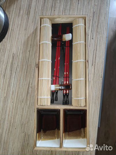 Набор посуды для суши