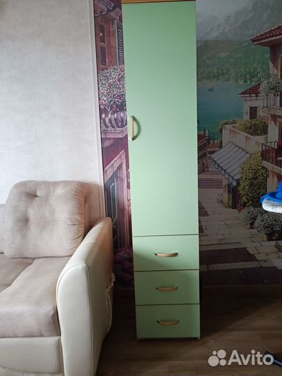 Шкаф пенал в детскую