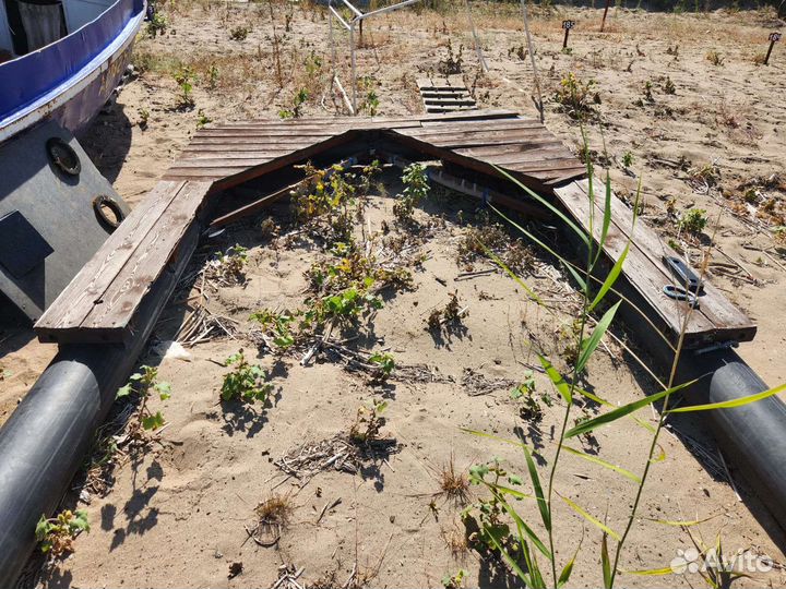 Понтон для лодки