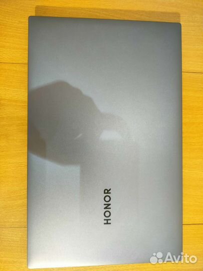 Honor magic book pro