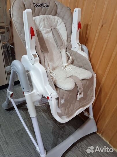 Стульчик для кормления