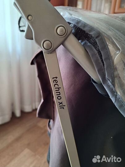 Прогулочная коляска трость maclaren