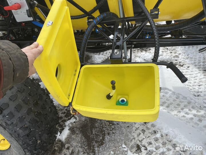 Опрыскиватель Рубин 1200, 2022