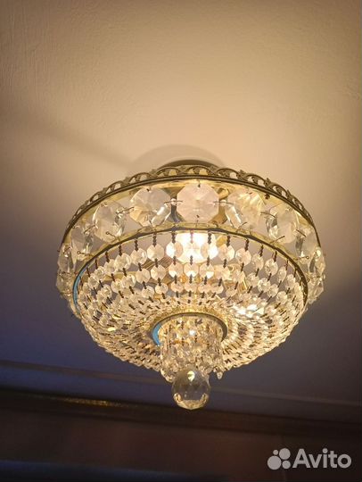 Люстра потолочная хрустальная маленькая