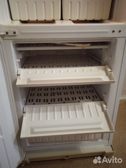 Холодильник Stinol б/у