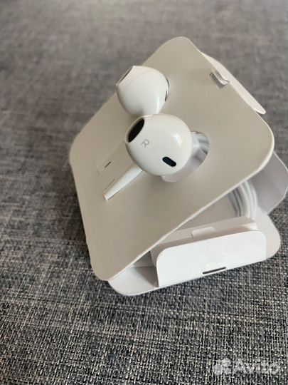 Проводные наушники для iPhone