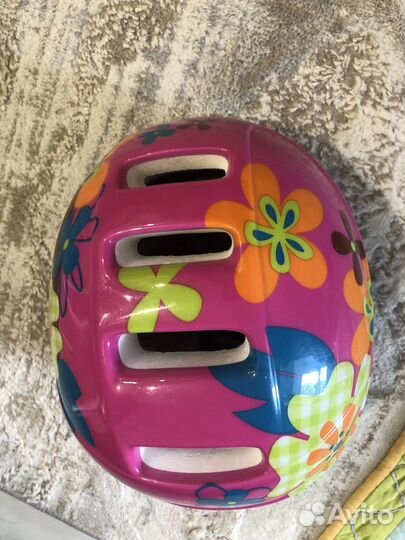 Ролики и комплект защиты со шлемом