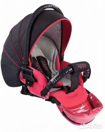 Продается коляска Tutis Zippy Classic 2в1