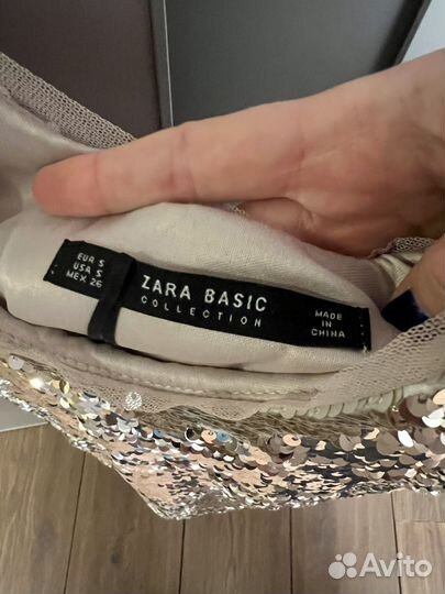 Платье zara в паетках