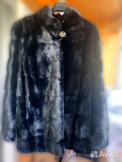 Продаю норковую шубу