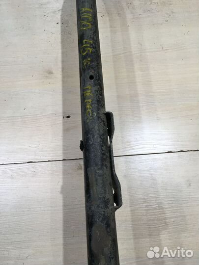 Балка передняя Ауди 100 С4