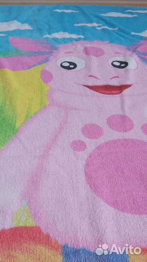 Большое махровое полотенце