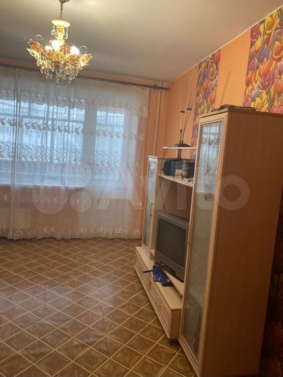 1-к. квартира, 32 м², 4/9 эт.