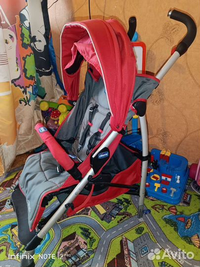 Прогулочная коляска трость