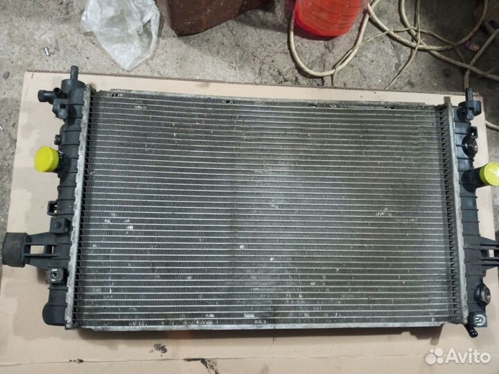 Радиатор основной opel astra Н