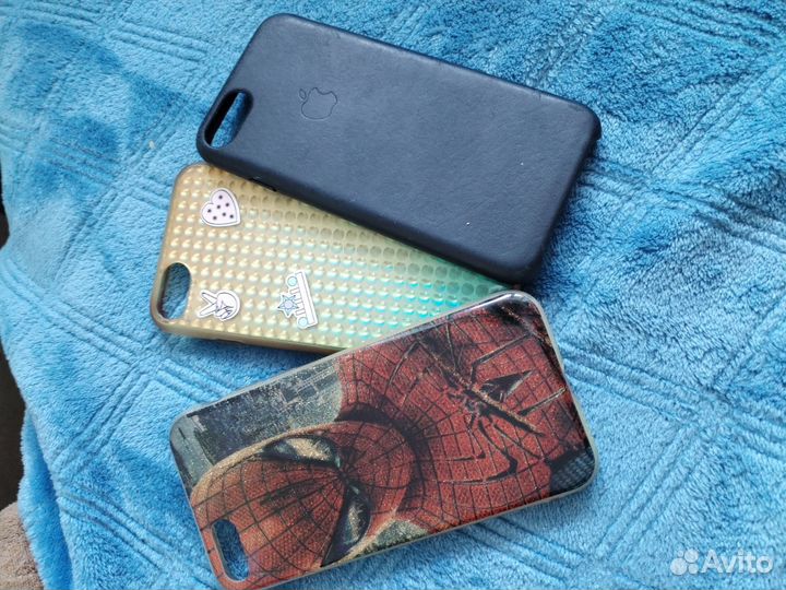 Чехлы на iPhone 7