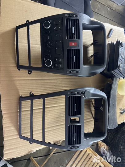 Центральная консоль на nissan almera