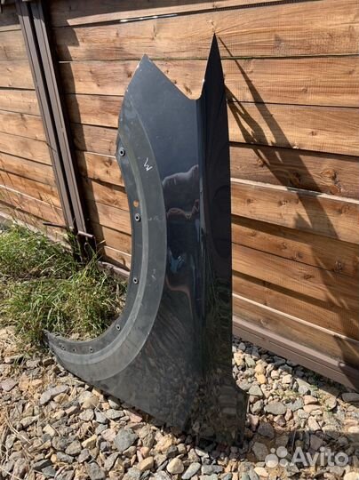 Переднее Левое крыло Audi Q2 оригинал