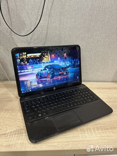 Современный мощный ноутбук HP