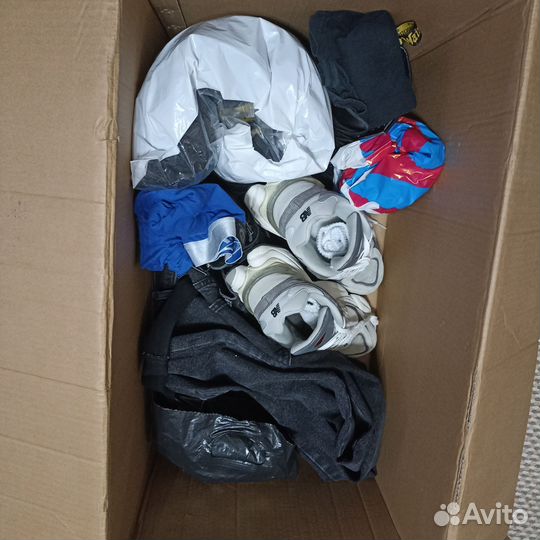 Коробка с бу вещами
