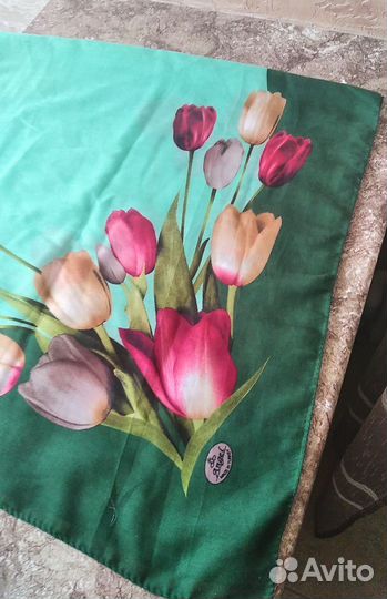 Платок женский новый