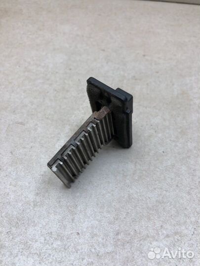 Резистор печки Kia Rio 1 1 универсал A5D бензин