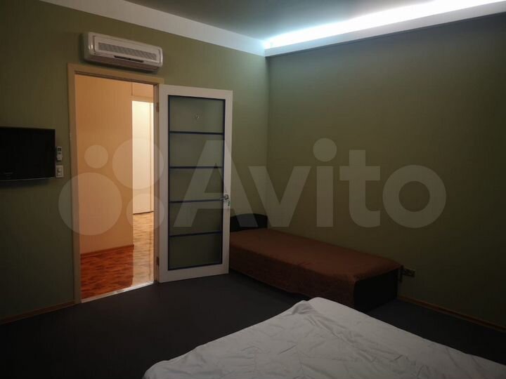 Комната 20 м² в 9-к., 4/6 эт.