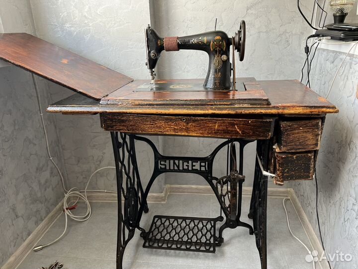Машинка антиквариат
