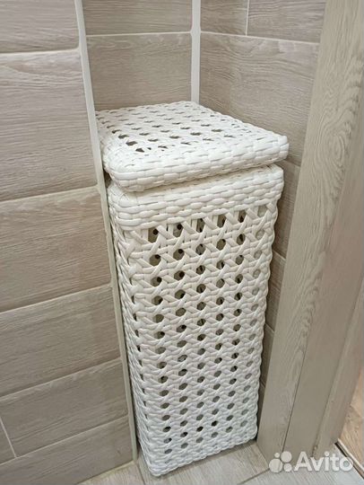 Корзина для белья из ротанга