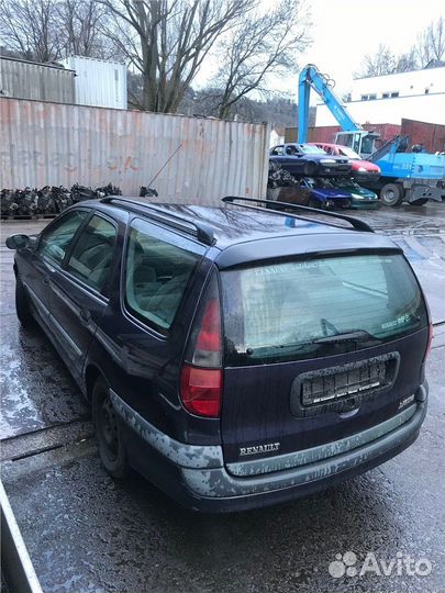 Разбор на запчасти Renault Laguna