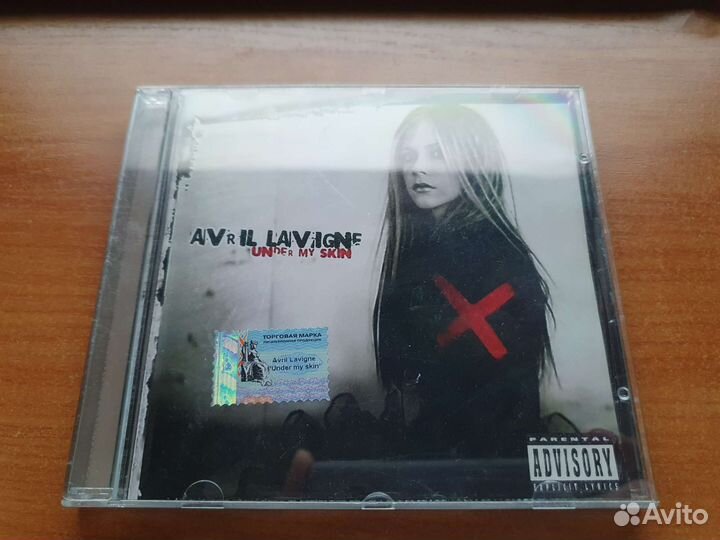 CD-диск Avril Lavigne — Under my skin