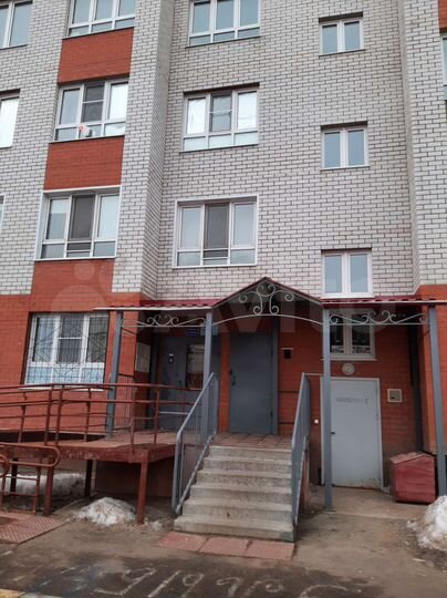 2-к. квартира, 52 м², 8/9 эт.