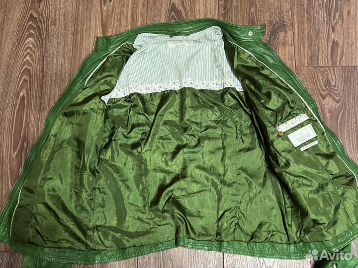 Куртка кожаная женская