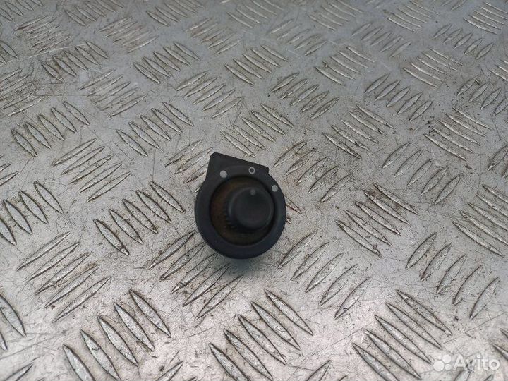 Блок управления зеркалами Renault Master 3 2.3