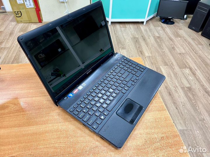 Отличный ноут для офиса или фильмов/ 3ядра/4Gb/SSD