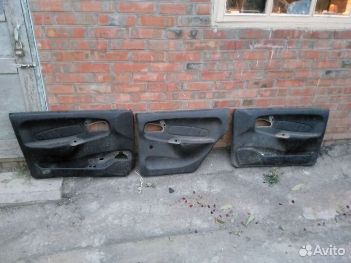 Дверные карты ваз 2115