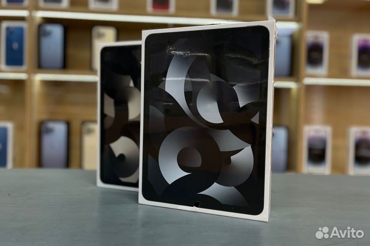 iPad Air 5 64GB WiFi Space Gray Новый