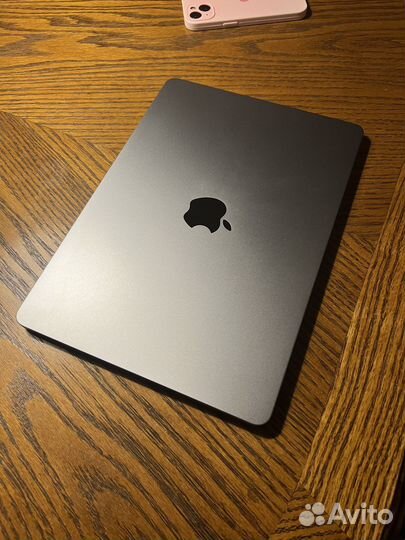 Apple MacBook Air 2022 m2