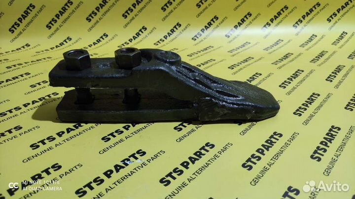 1462201M2, Зуб ковша переднего (центральный) (27 м