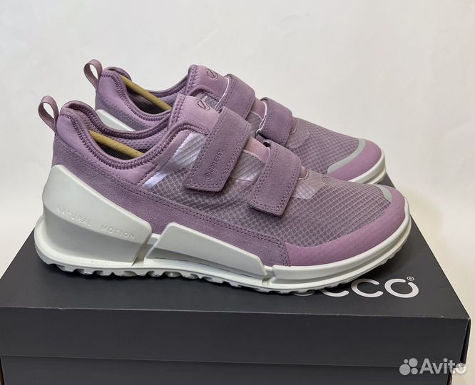 37/39/40 Кроссовки Ecco