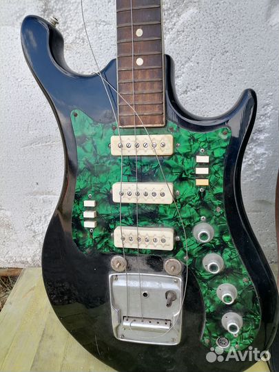 Электро гитара