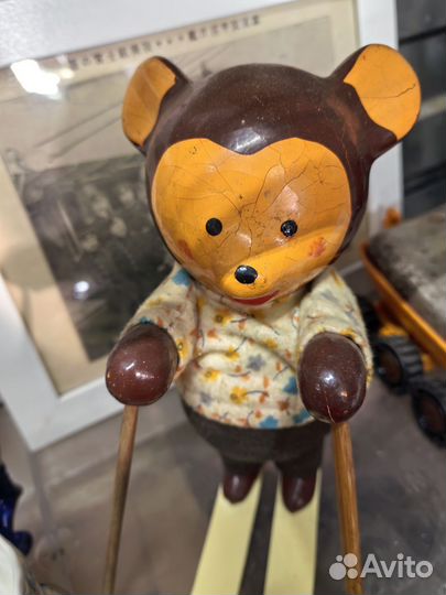 Заводная игрушка СССР деревянная