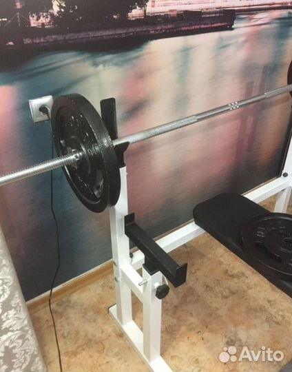 Скамья-стойка для жима цельная не раздельная белая