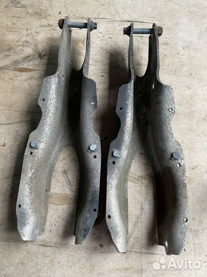 Рычаг задний нижний Mercedes w220