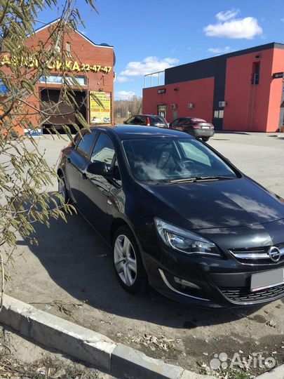 Opel Astra 1.6 AT, 2013, 40 000 км