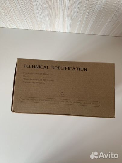 Лампа для маникюра новая