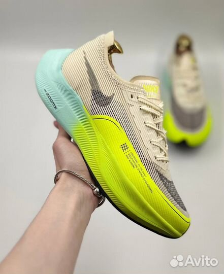 Кроссовки Nike ZoomX