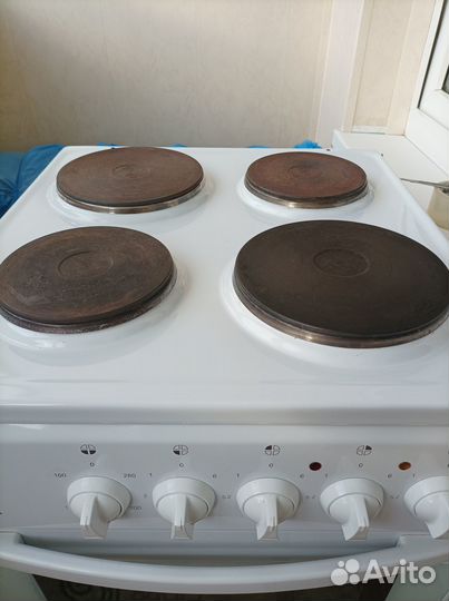 Продается электрическая плита 