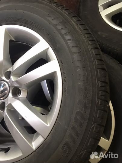 Bridgestone Dueler H/P Sport 215/65 R16 H