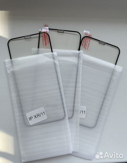 Защитные стекла на iPhone XR/11